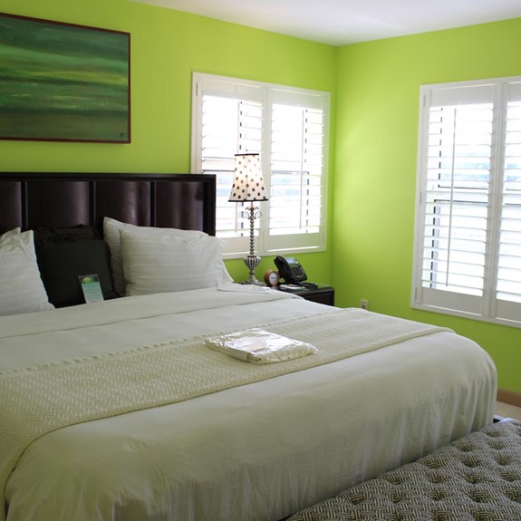 Villa LA Room 2 6