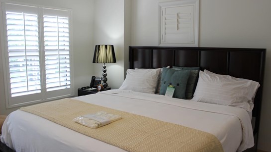 Villa LA Room 1 9
