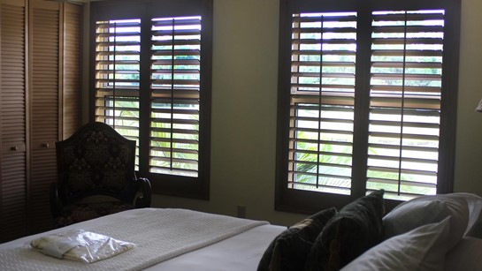 Villa Vancouver Room 2 1