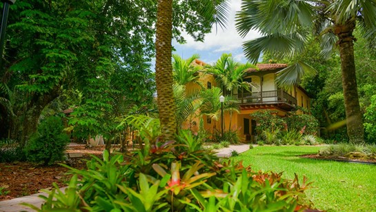 Hippocrates Wellness Hacienda Common 7